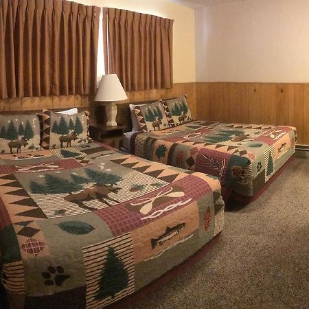 Boulder Lodge ジューンレイク エクステリア 写真
