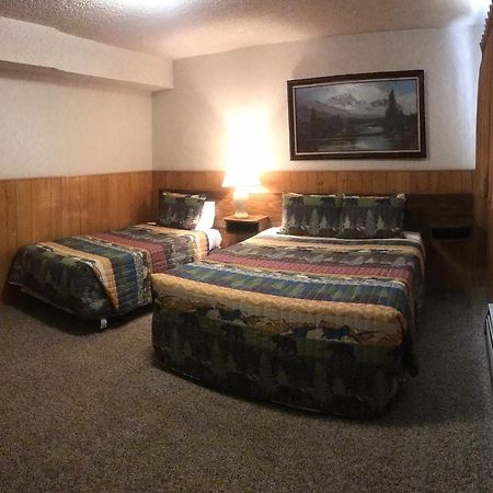 Boulder Lodge ジューンレイク エクステリア 写真