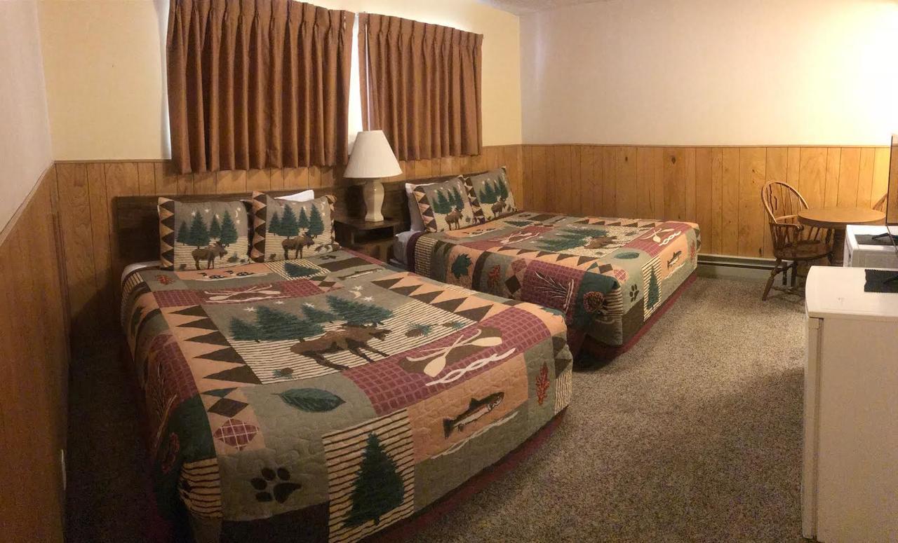 Boulder Lodge ジューンレイク エクステリア 写真